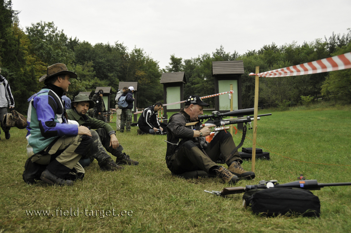 Karli tiim laskepositsioonil